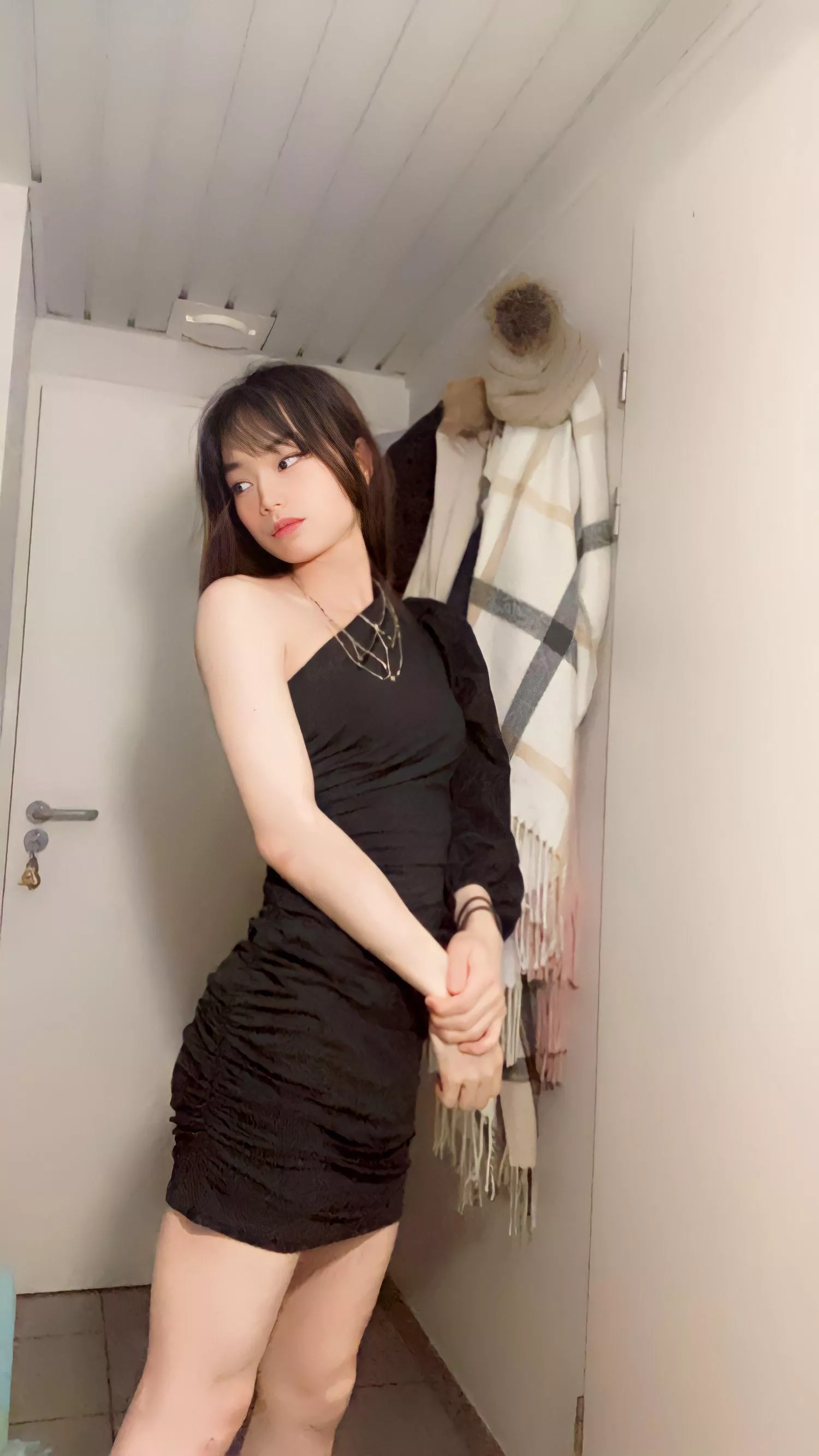 smash or pass me? posted by AsianIvy