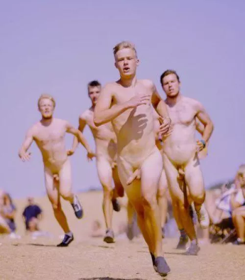 Swingin dicks by Beautiful_Lie_1623