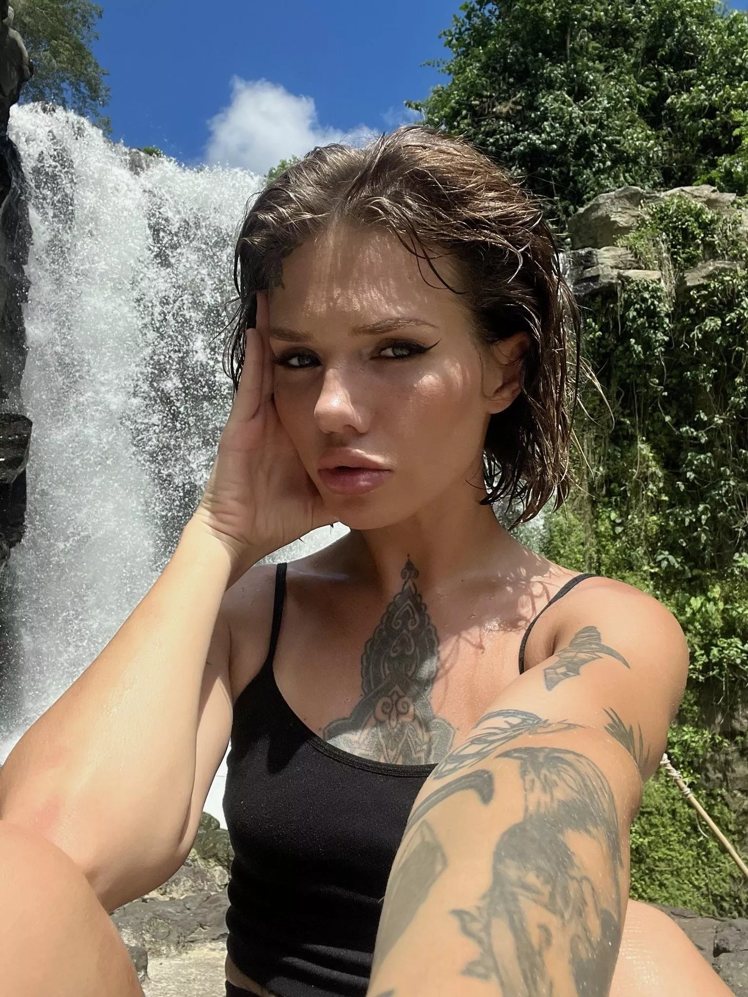 The sound of a waterfall is much better than the noise of a metropolis posted by Coilingfog782