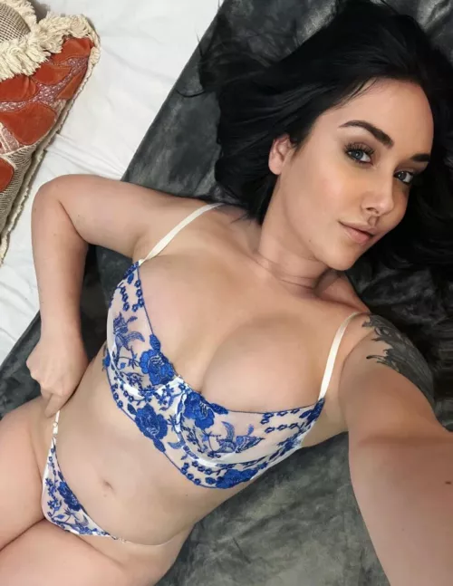 There’s something so fucking sexy about getting older I’m loving it personally by xLauraAnnx