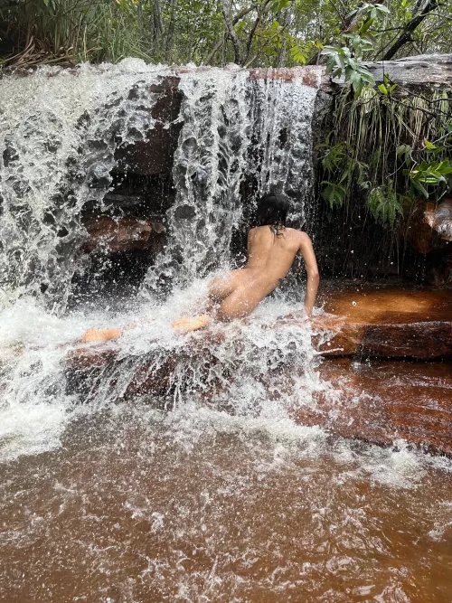 Waterfall bath is so invigorating by lala_lais