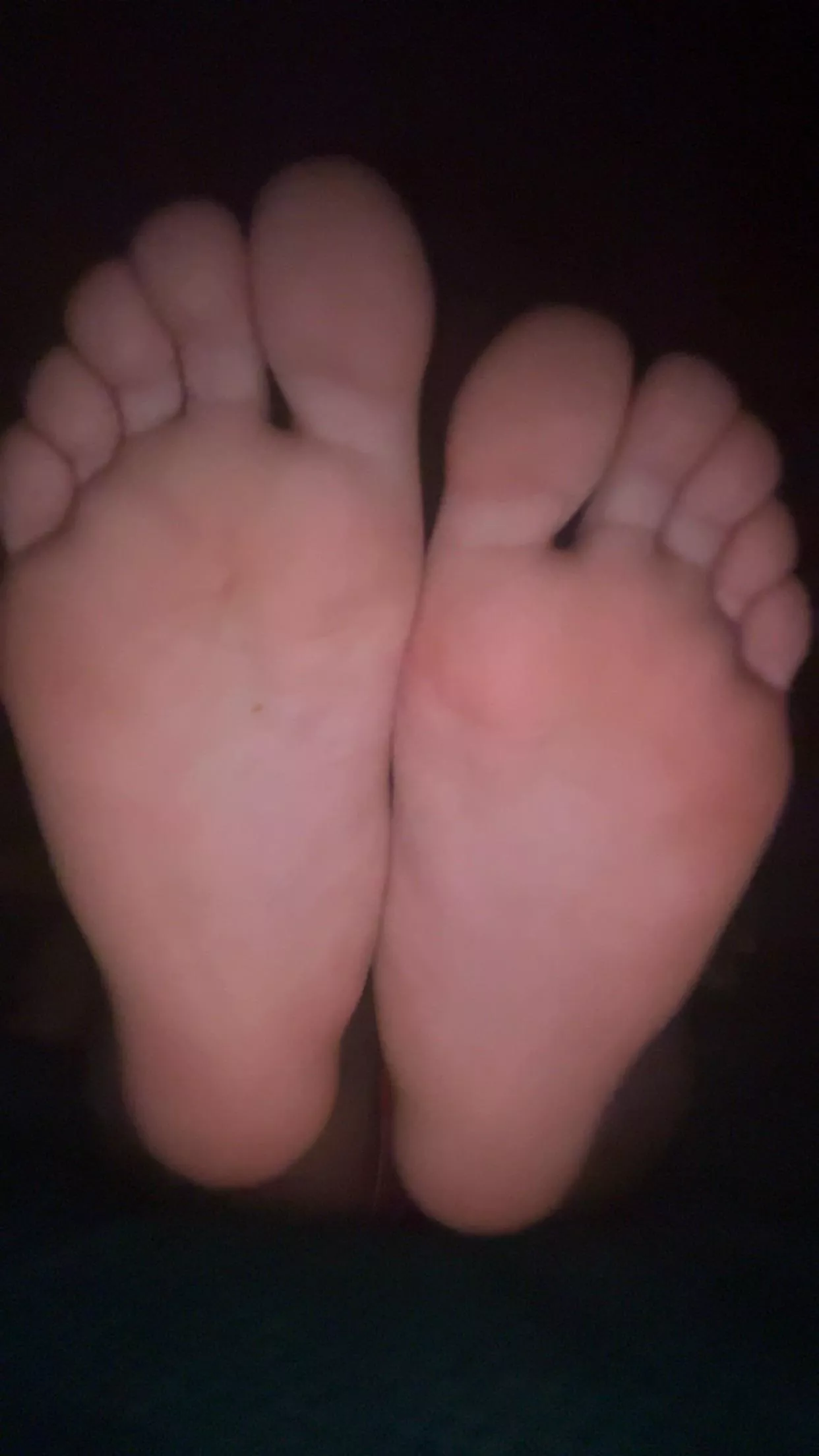 Who want to suck my toes😋🙈 posted by Ok_Warning_7010