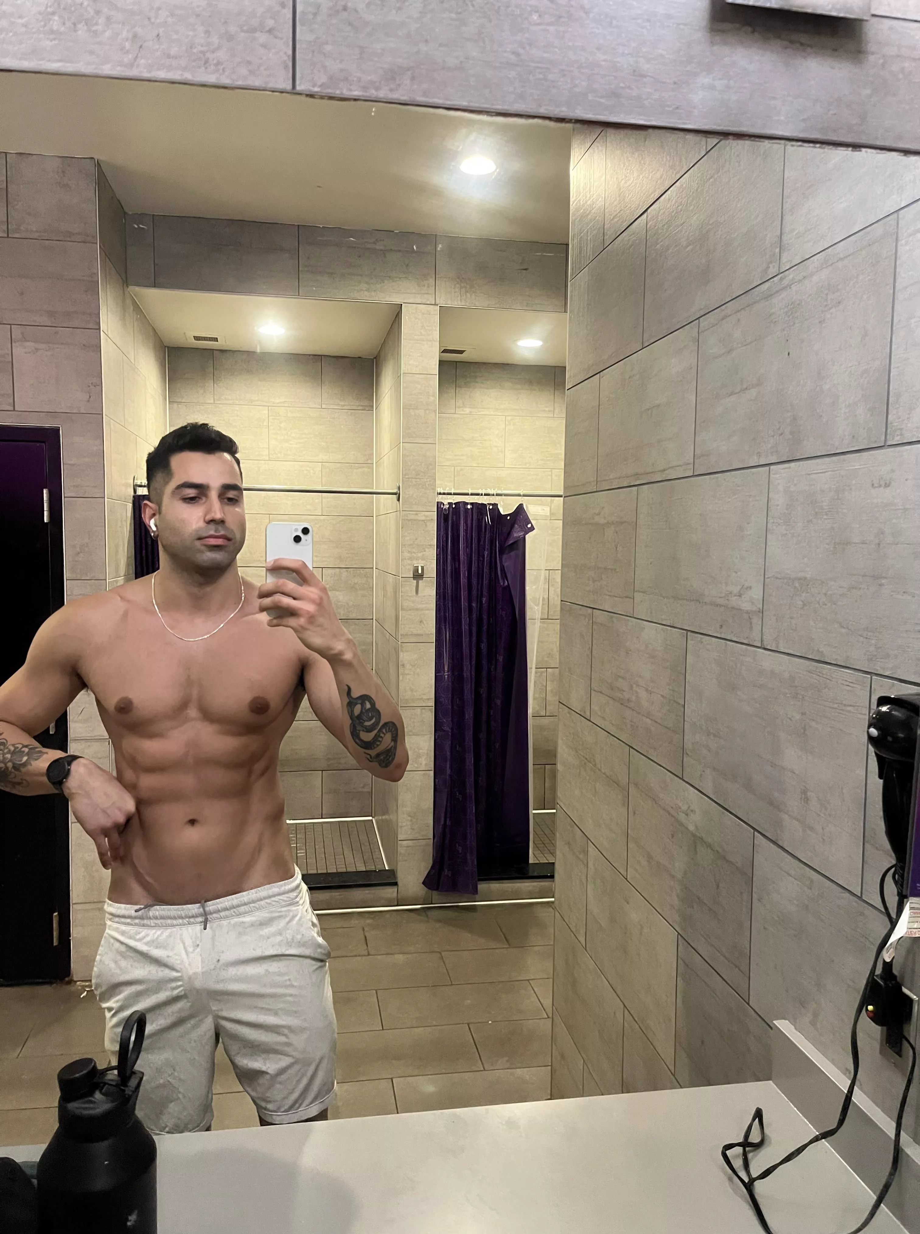 Who’s working out with me? posted by Lapzn1