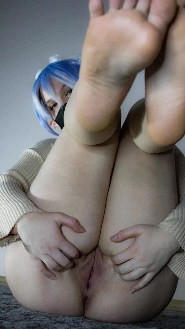 Would you slide in? It's thight  posted by Misakiaa