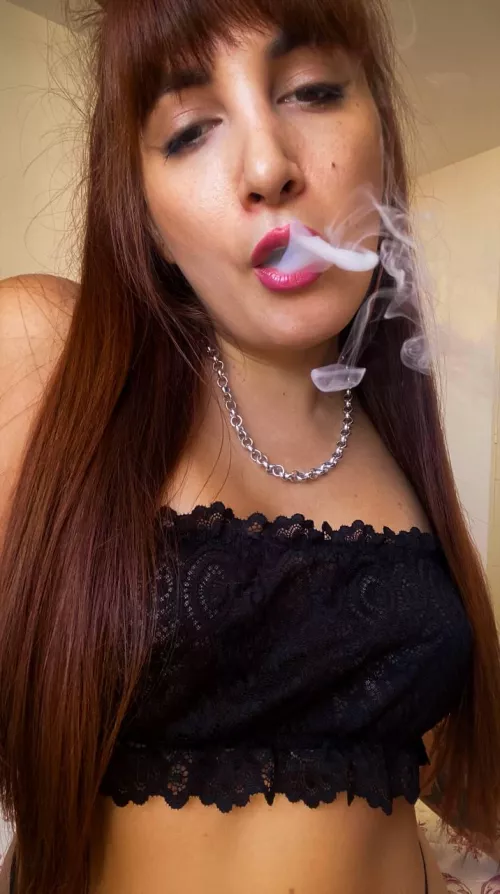 You smoking and me underneath giving you pleasure, what do you think? by AssistancePresent107