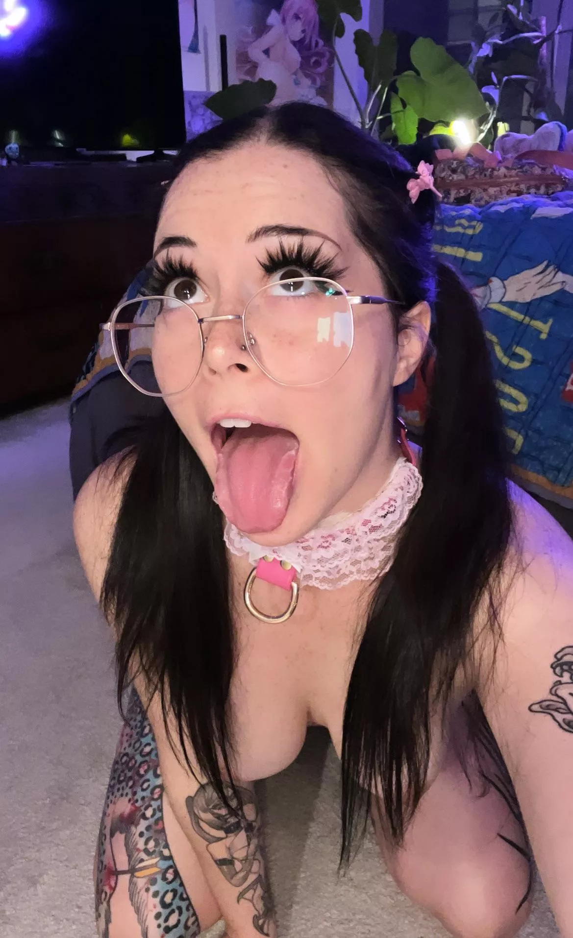 Your POV :3 posted by satanshenchmen