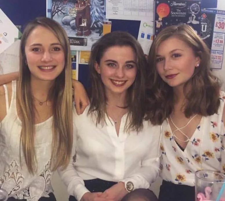 Abigail, Susan & Rose posted by girlie2004