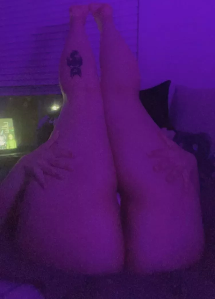 Big Booty Latina <3 posted by willowrainn101