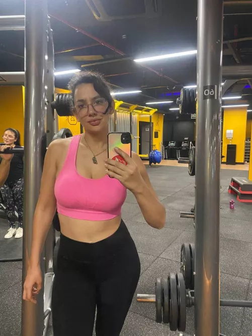 burning some calories by gabby_stimulus