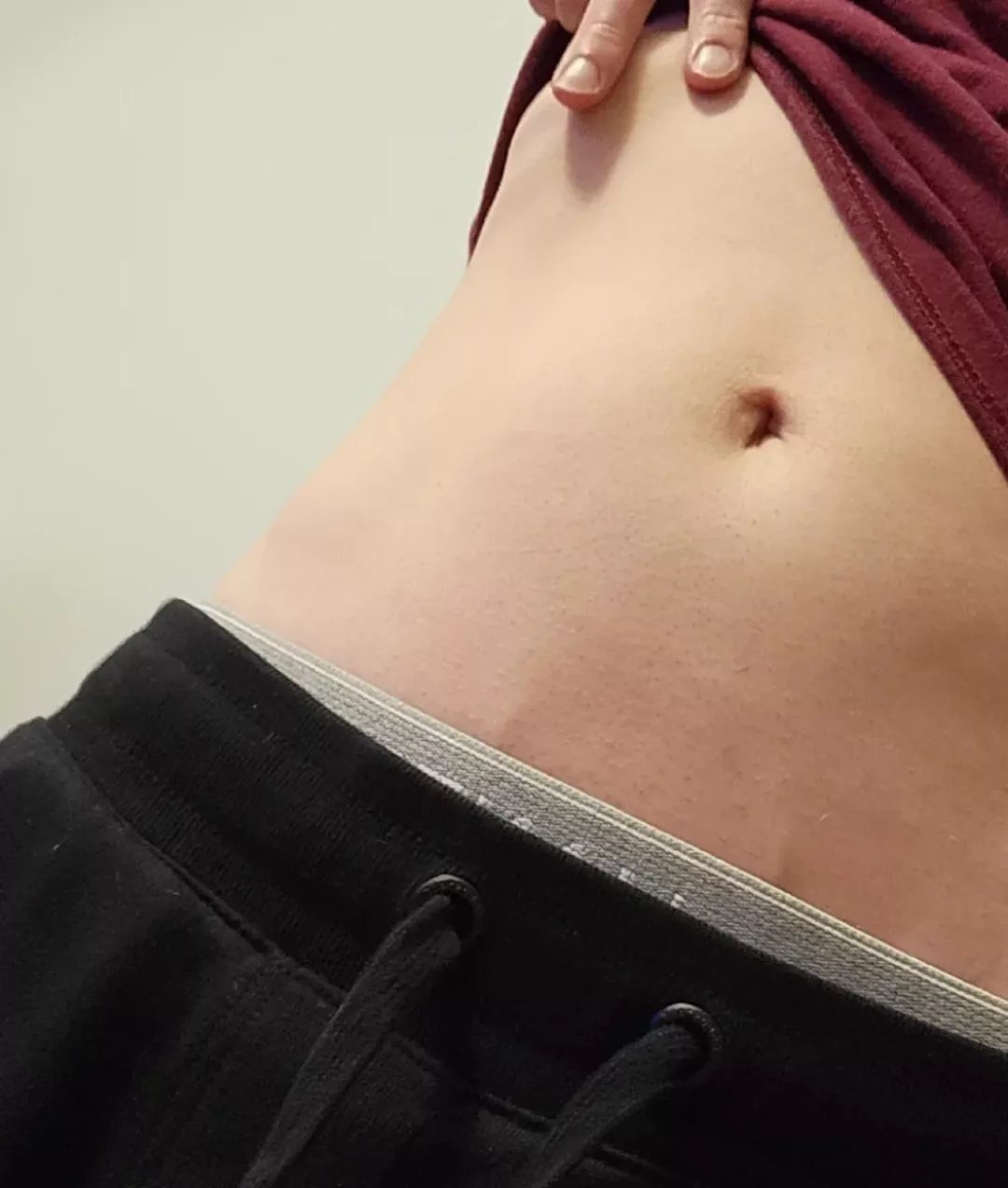 Come make this 5'3 105lb femboyyy all yours for the weekend posted by YourSmolGuy