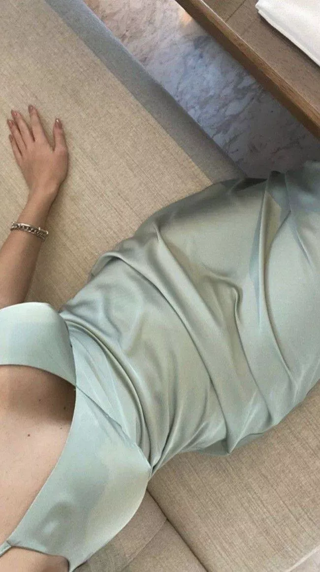 Felt cute here might delete later <3  posted by emilycoreee