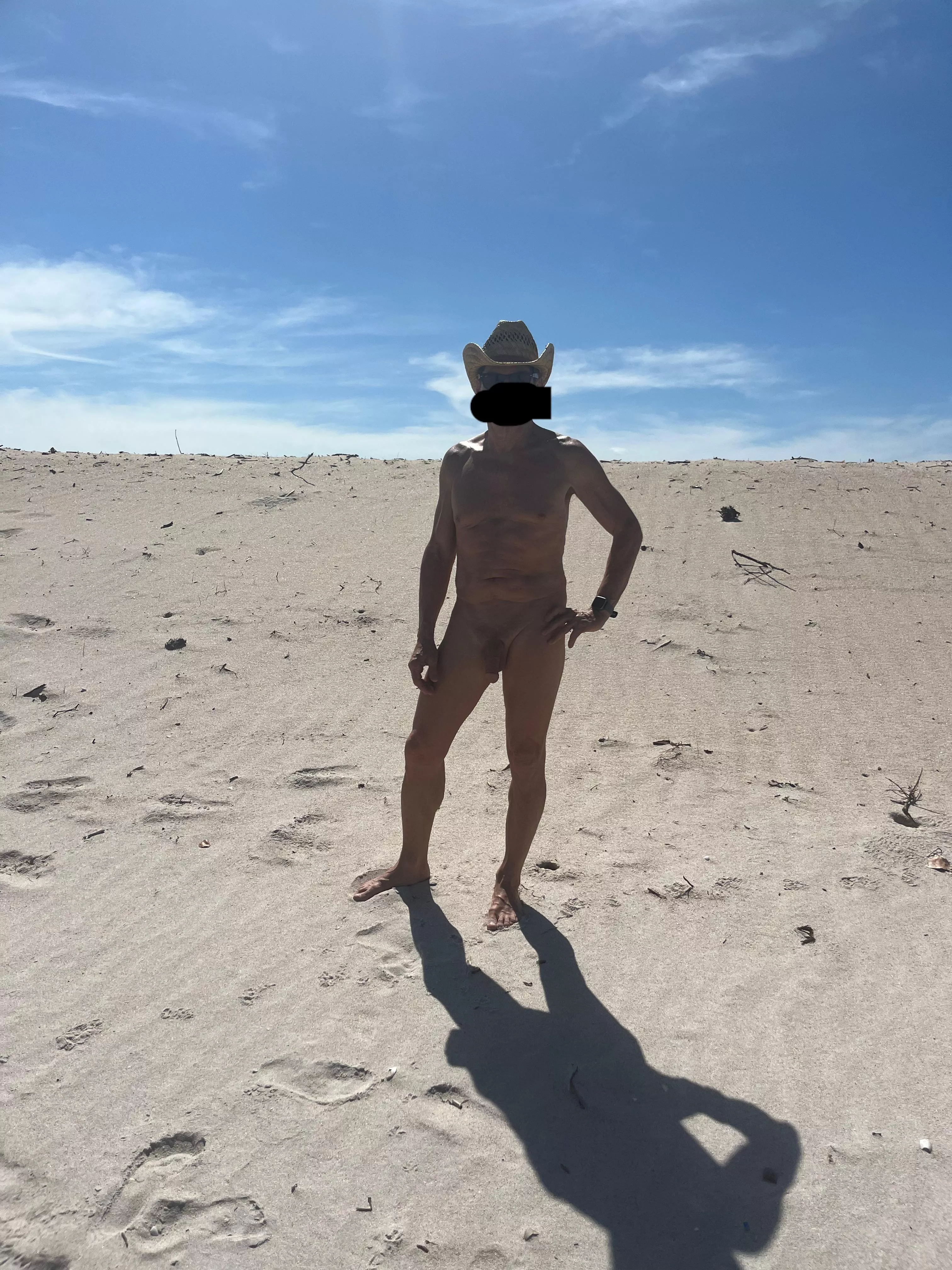 Great day at the beach posted by lion8me