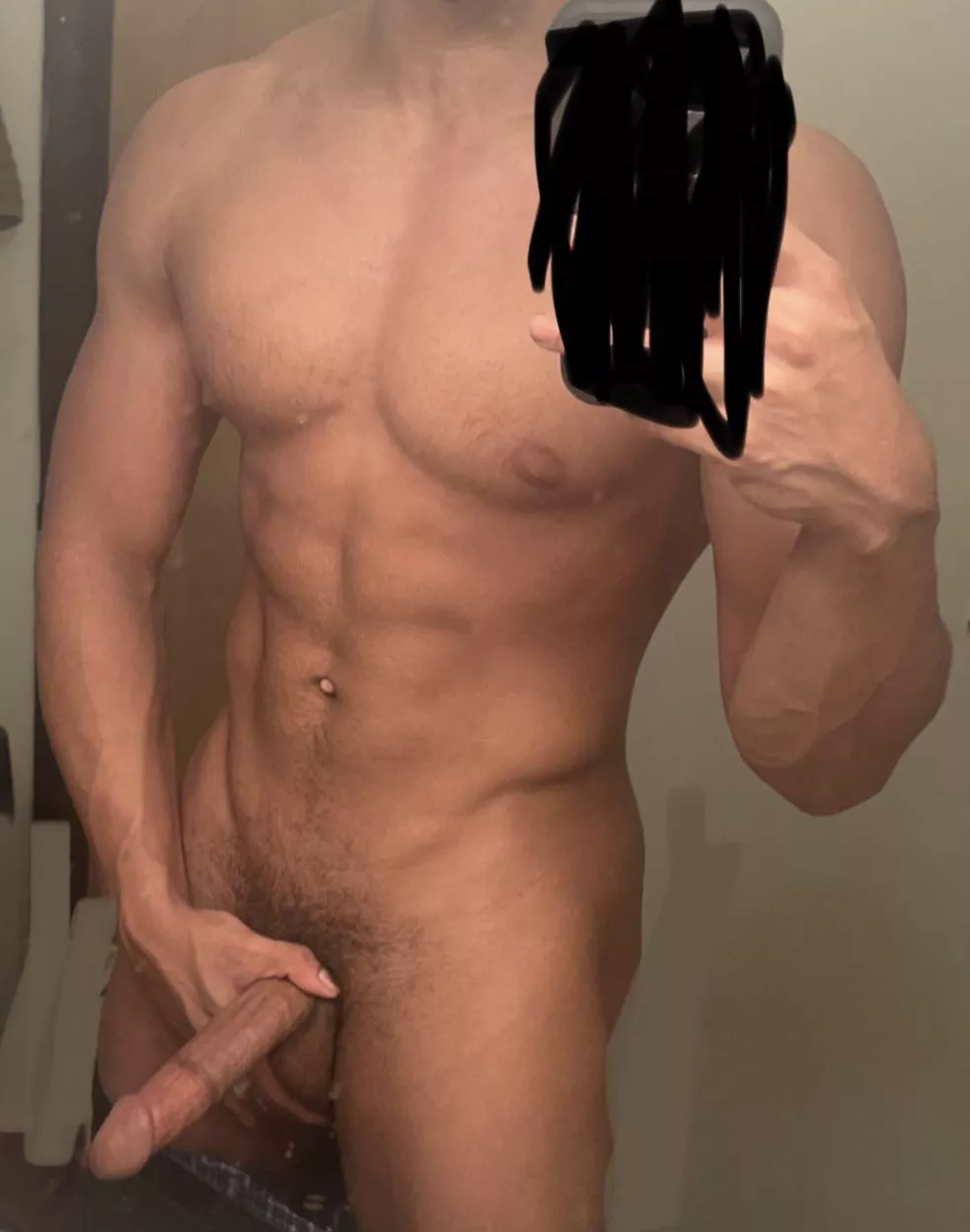 I can’t keep it in my pants (23) posted by monmake112