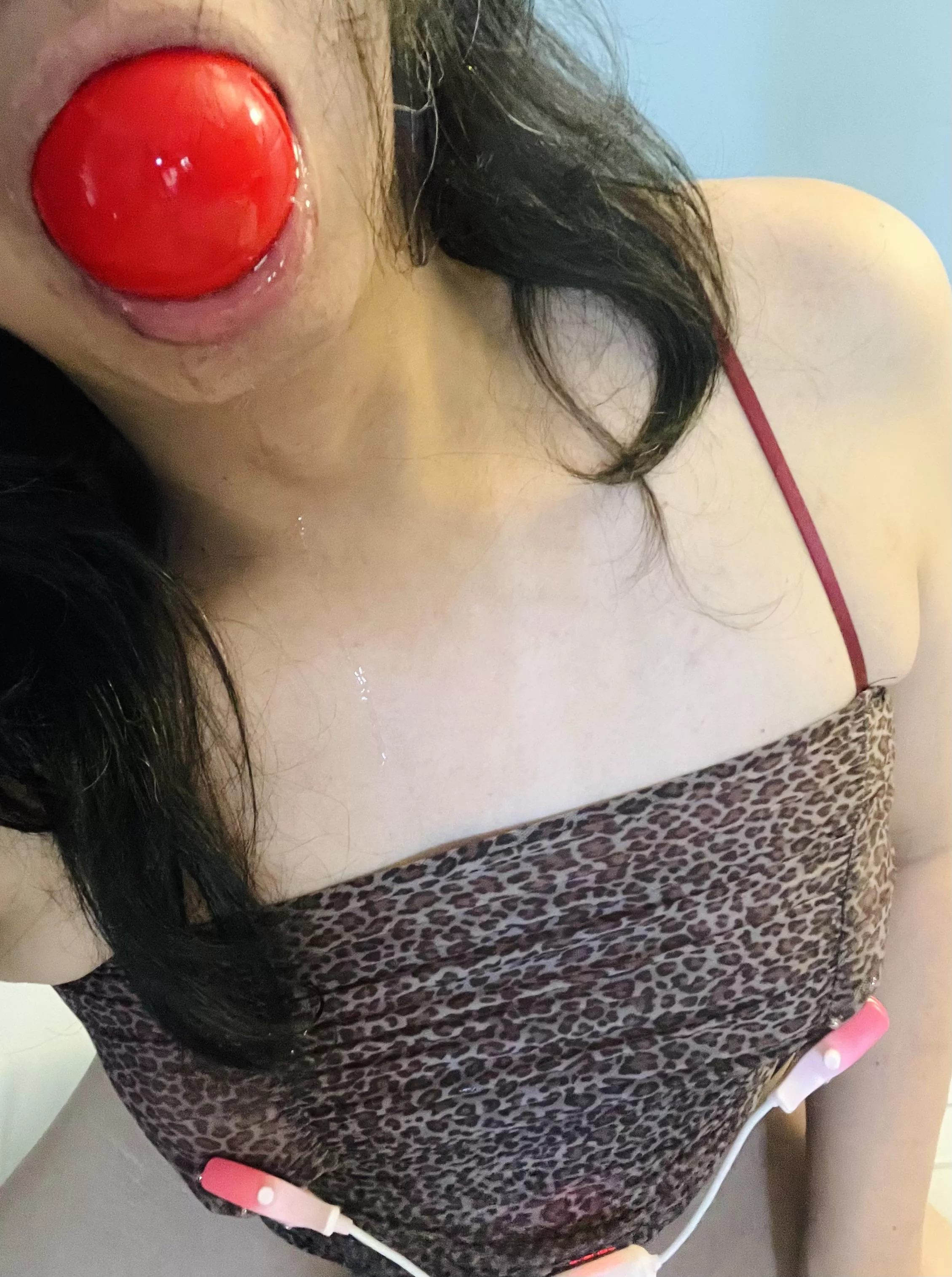 i drool just a bit w my Silencilicone Gag posted by overundermoon