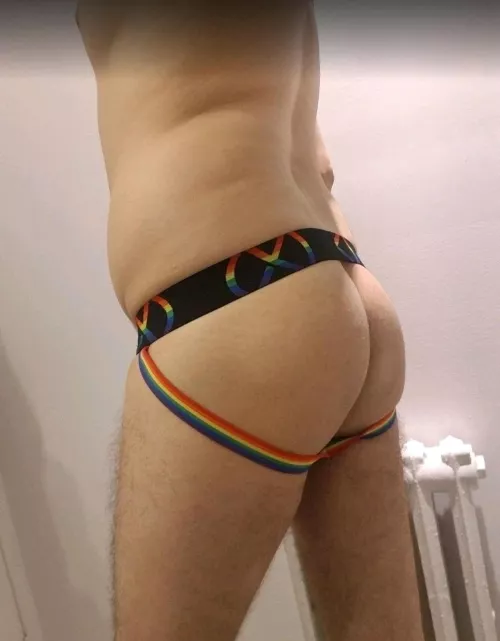 I need a boyfriend  by SadPanda3567