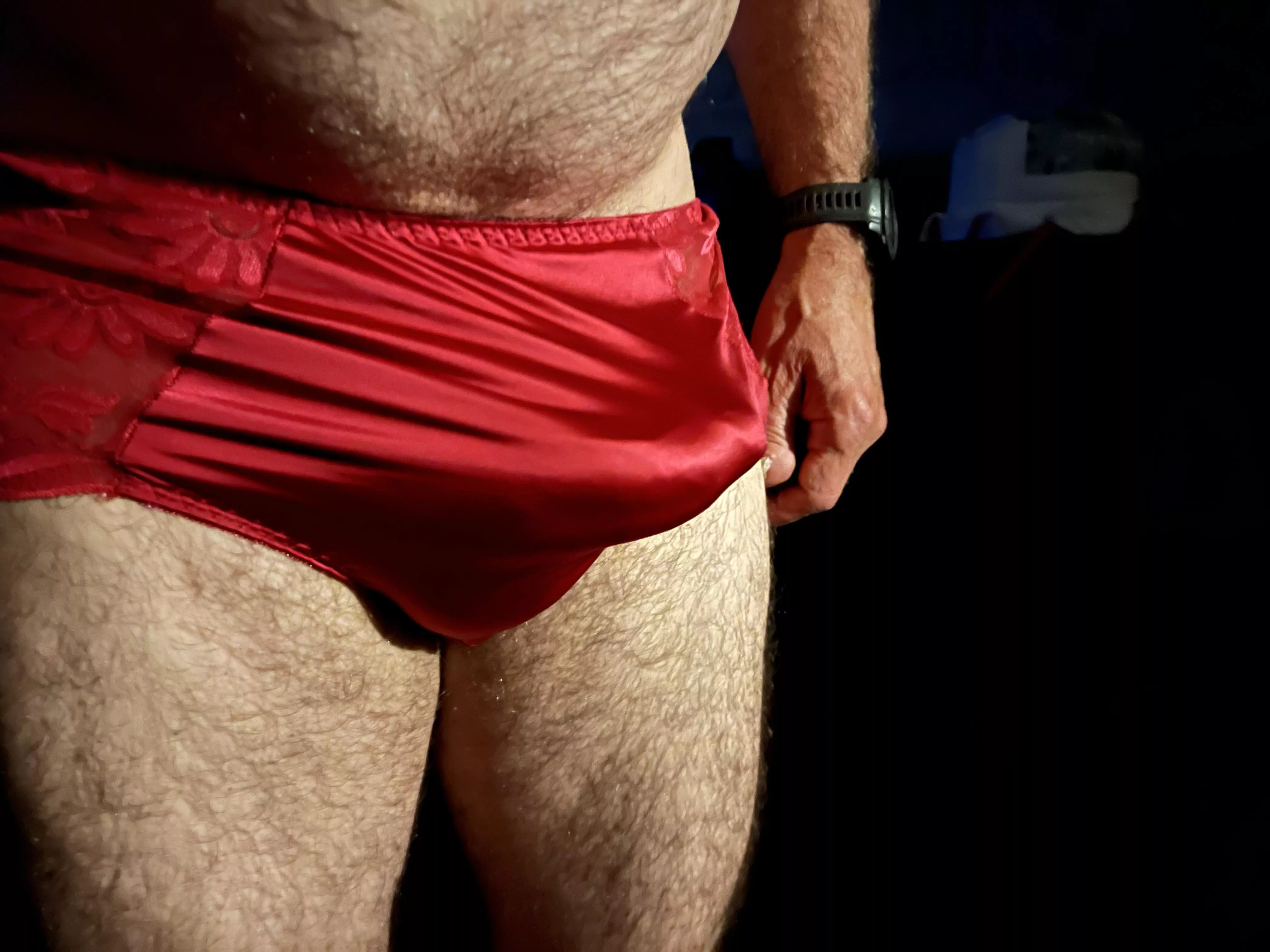 I put on a pair of wife’s panties and this happened posted by larkence