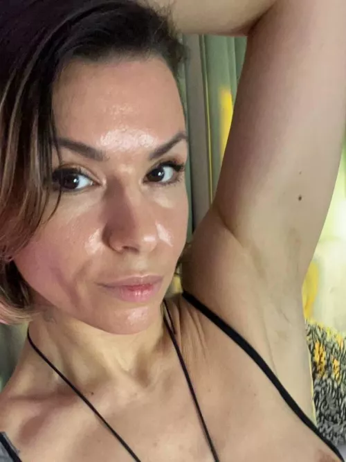 I would like him to sniff and lick my smooth armpits. by PetiteGlamourGirl