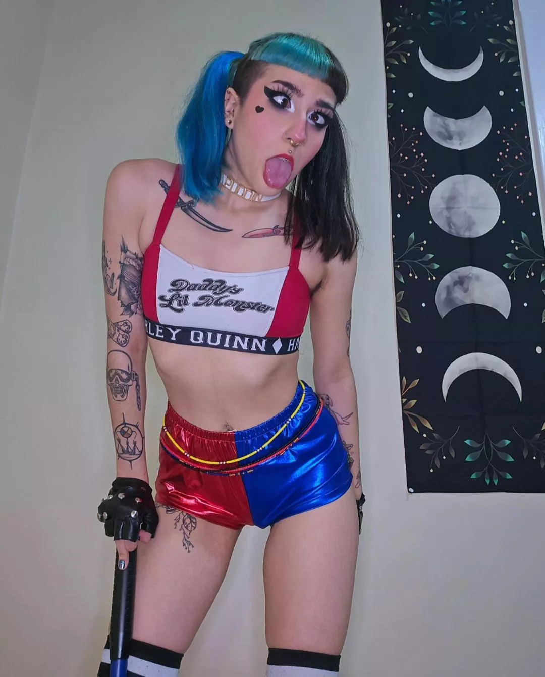 If Harley Quinn was a cute goth girl!  posted by deathcorediva