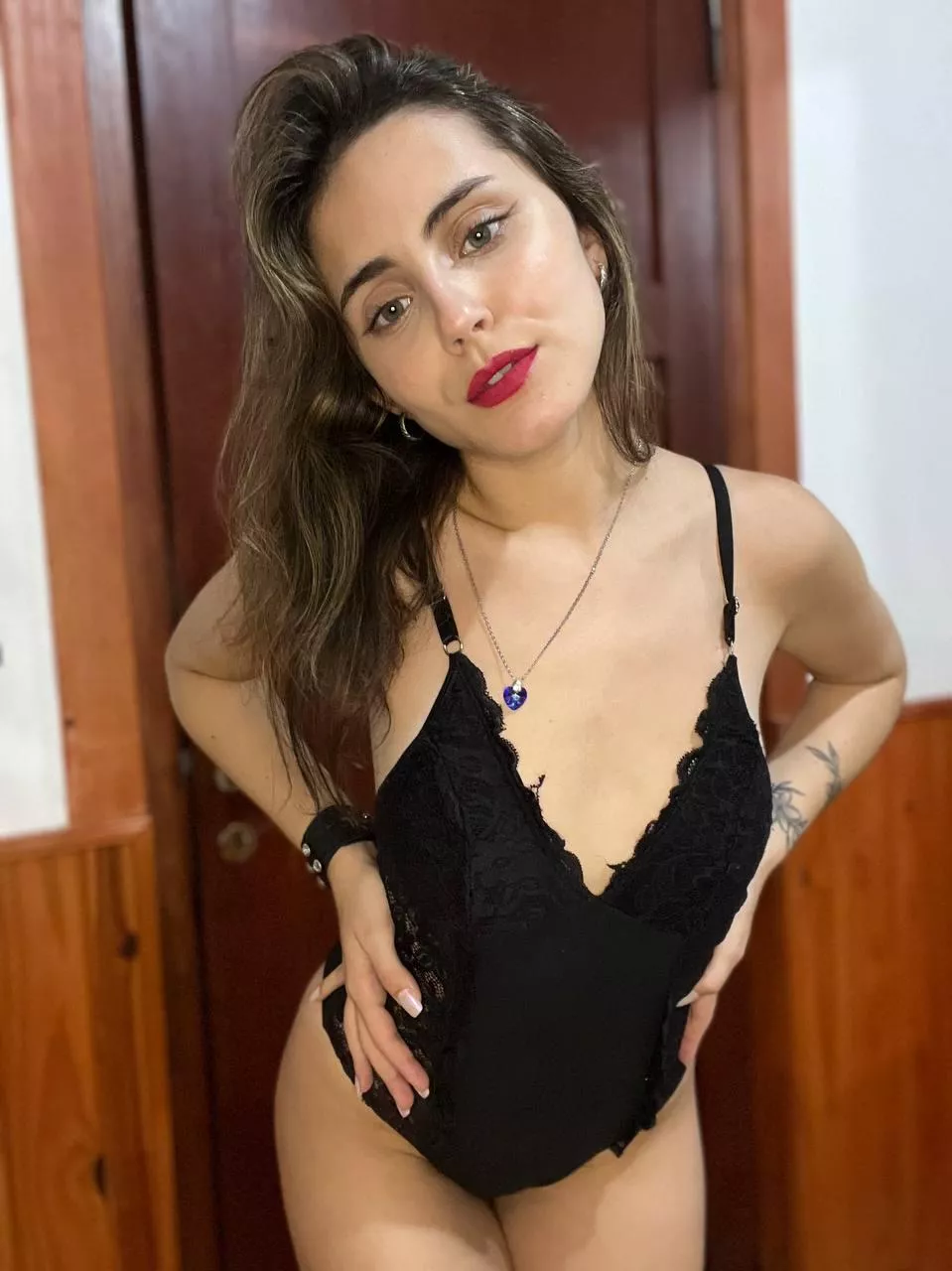 i'm just your little slut begging to be used posted by nvd6rq6rqnvd