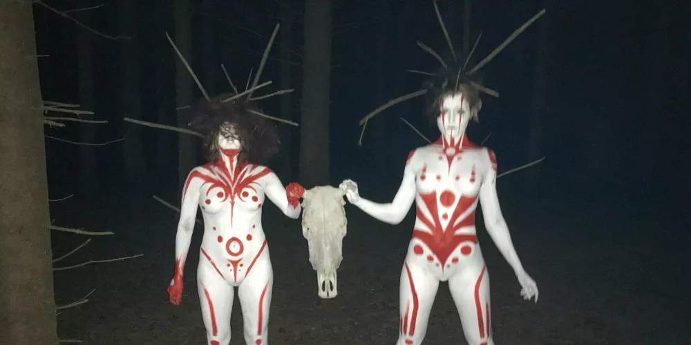 My bodypaint on MargoKuzina and DidiWarma inspired by Pathologic 2 by ArtofDecay