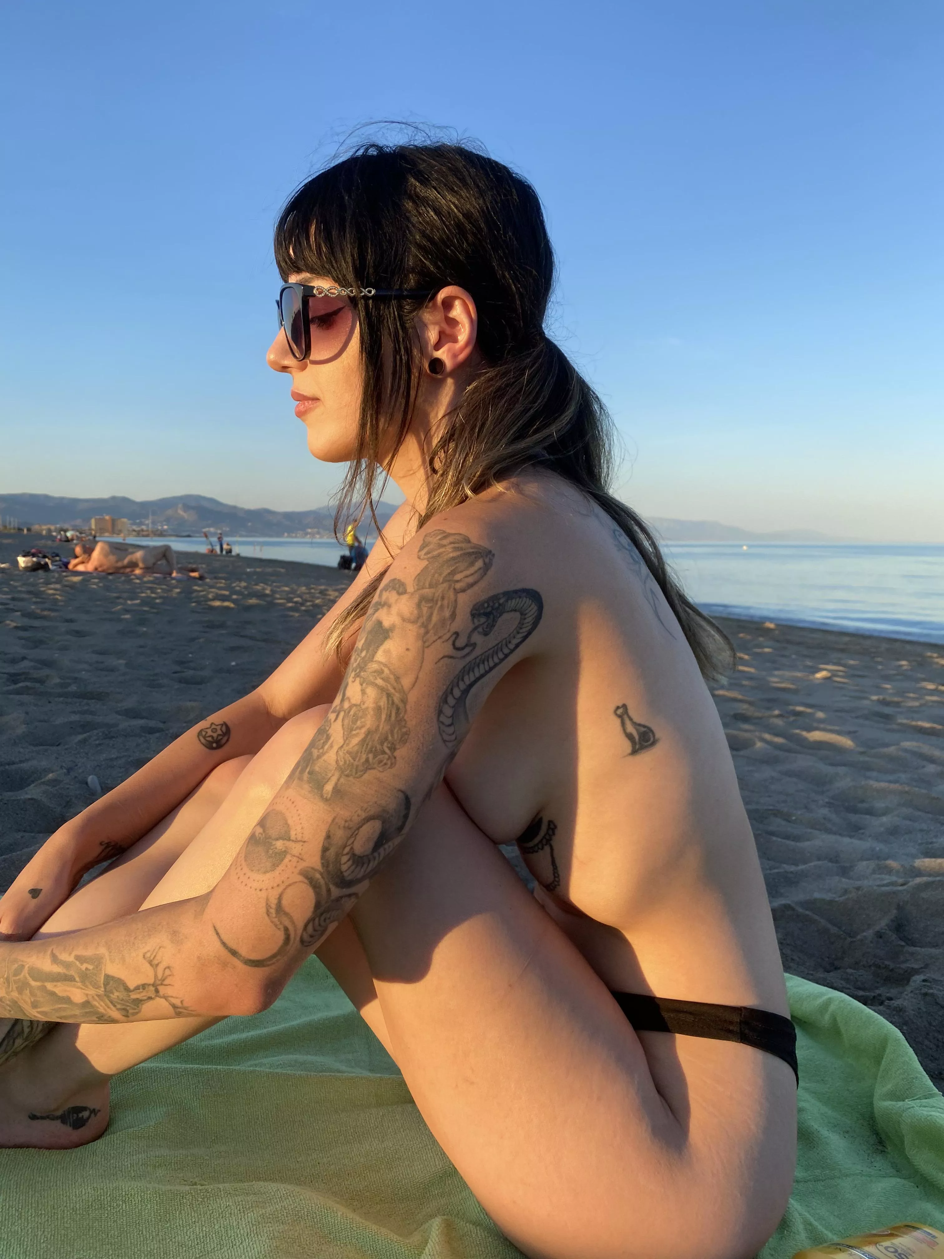 My little body looks so damn hot here posted by wryprovid