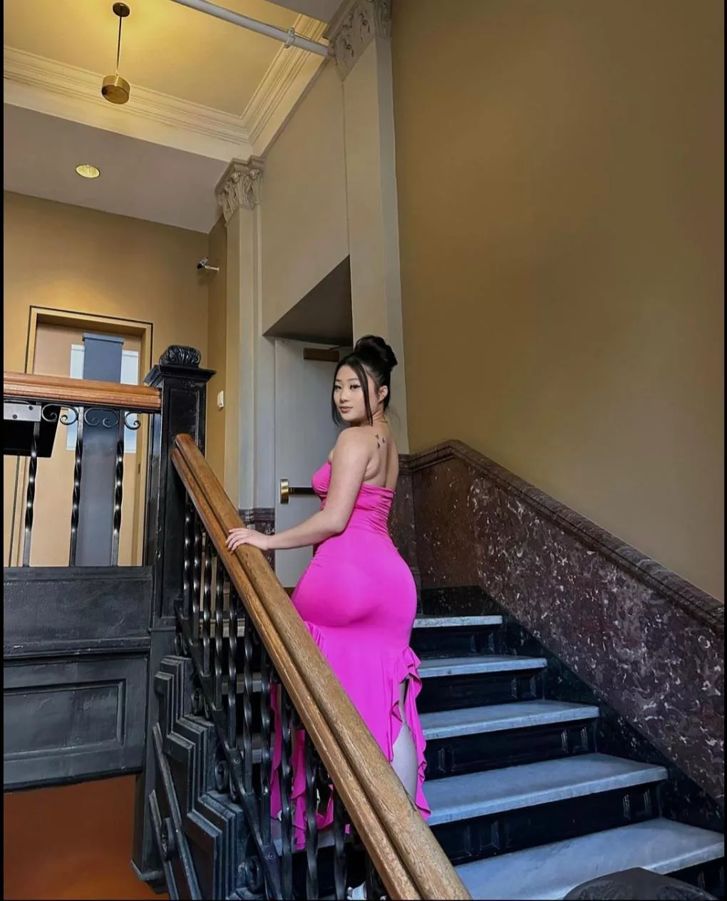 Pink dress posted by Icantmakeausername27