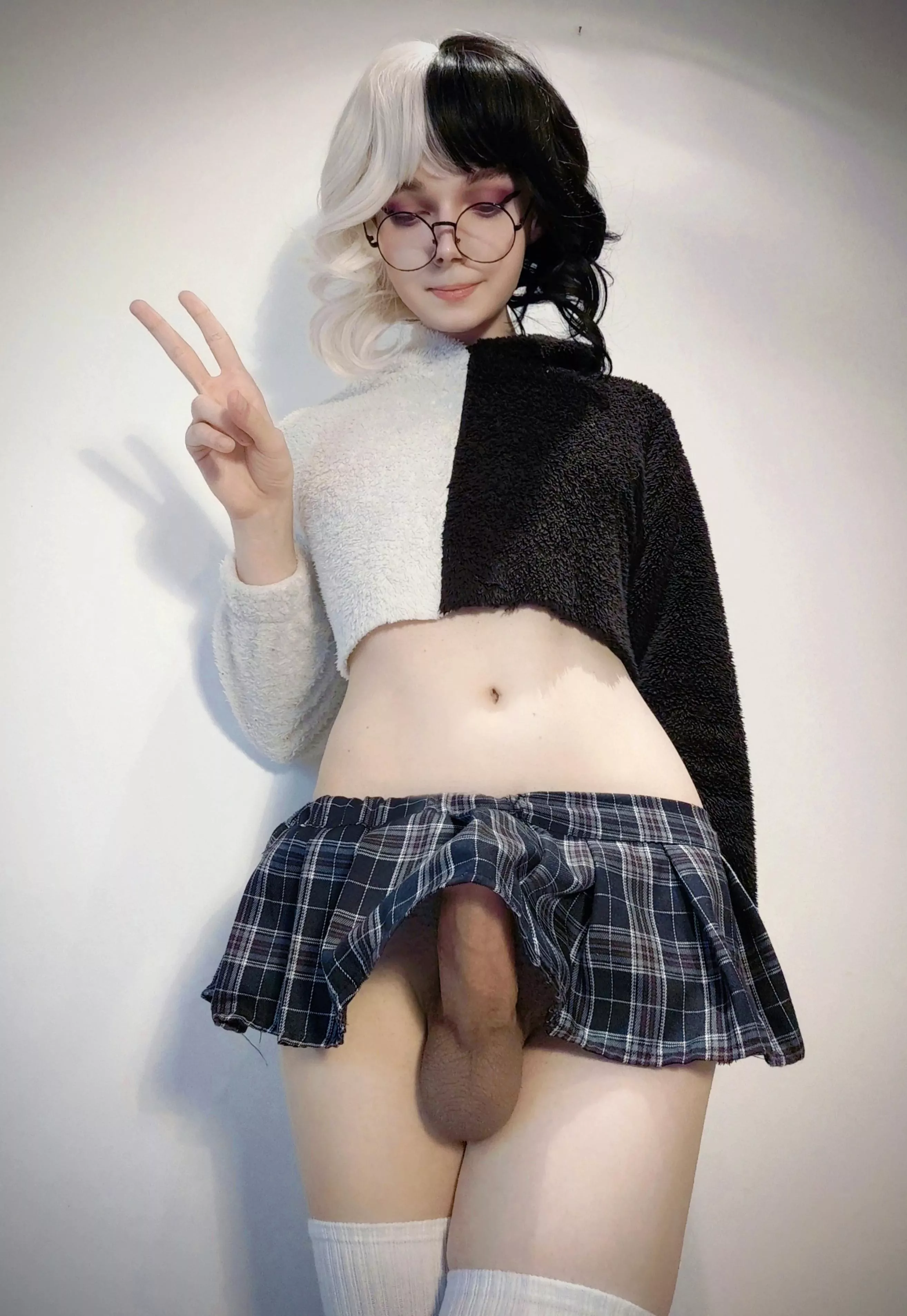 Rate me? Pls be nice 🥺 posted by MaxHamster69