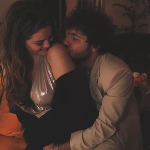 Selena Gomez  by neerajuchiha