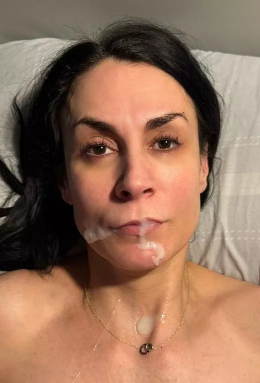 sorry about the mess (f)46 posted by dream_mom