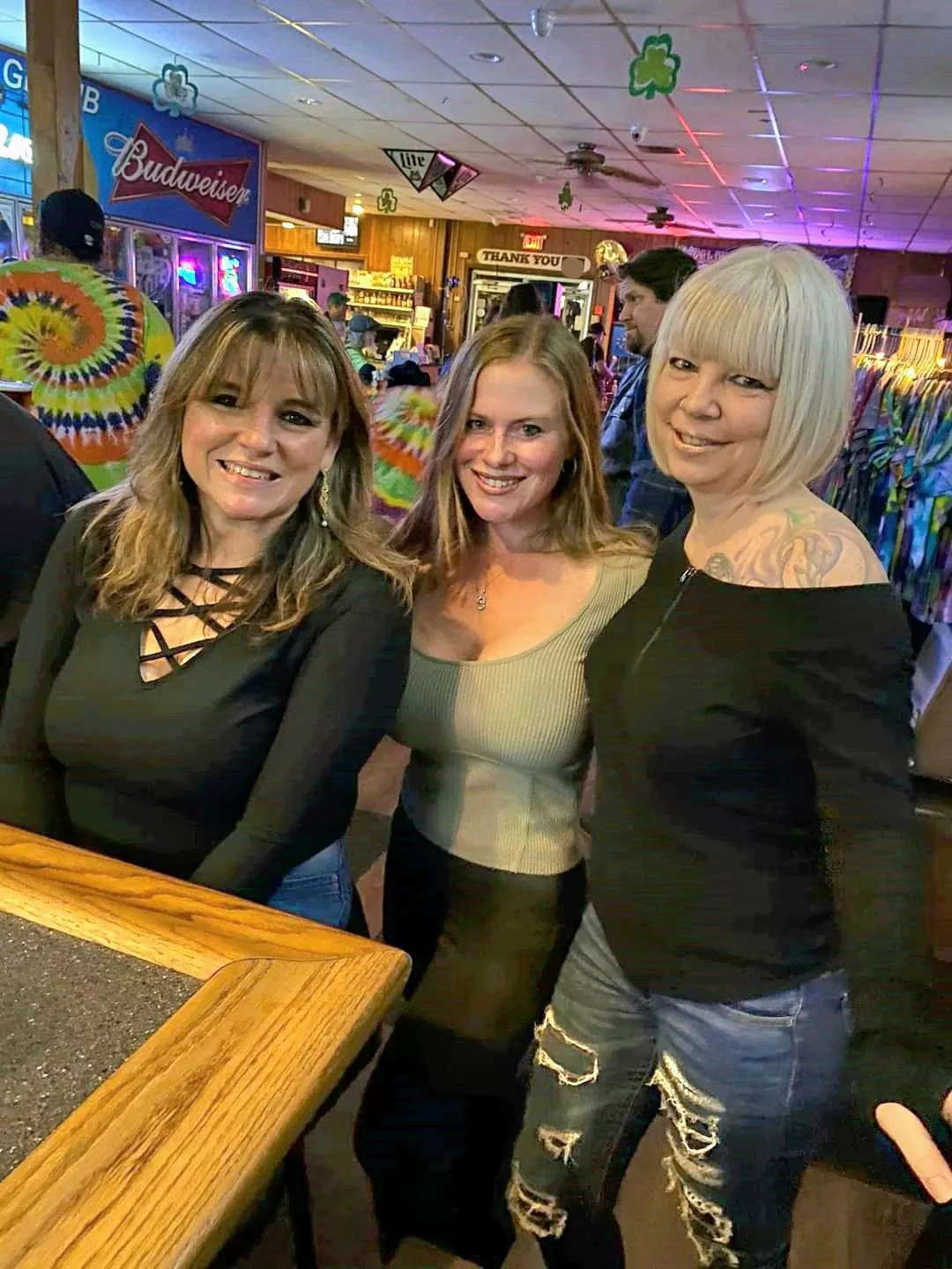 Three hot moms having fun at the bar🍸 posted by TheCountDannyKoker77