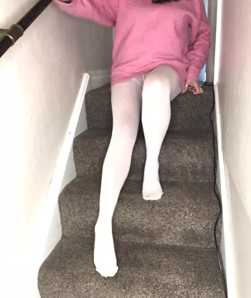 Very warm 80 Denier for theses cold days in the UK by Kellieblue_Mistress