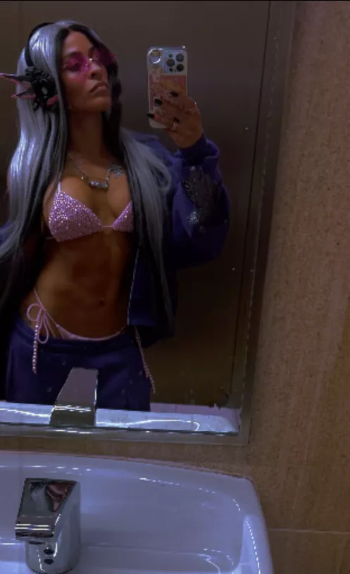 Zelina Vega  posted by Available_Ad_4132