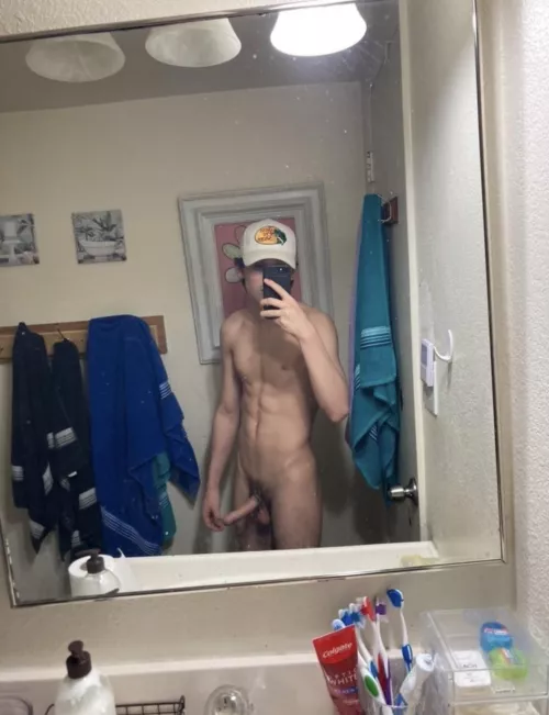 19m top trying to have some fun dm me by Ok_Taste_2020