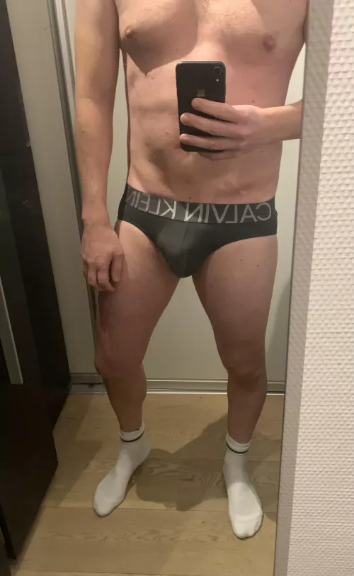 (38) Briefs are just so Nice and comfortable ☺️ by Additional_Bake140