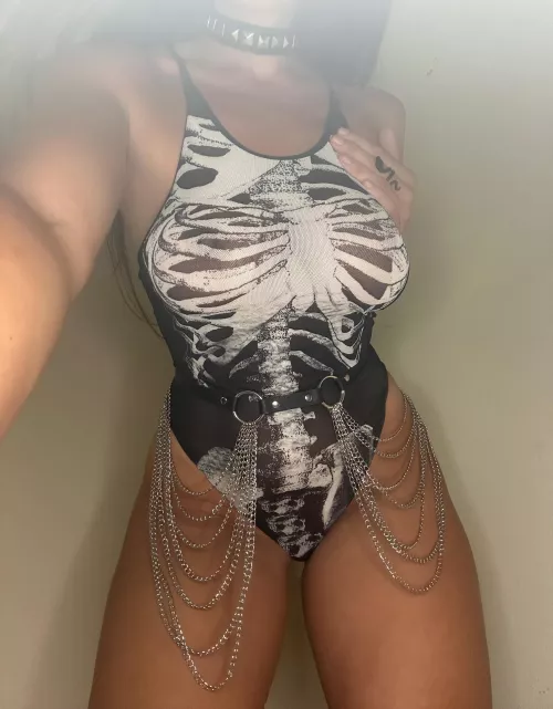 Bodysuits really suit me by Princess-Peach6969