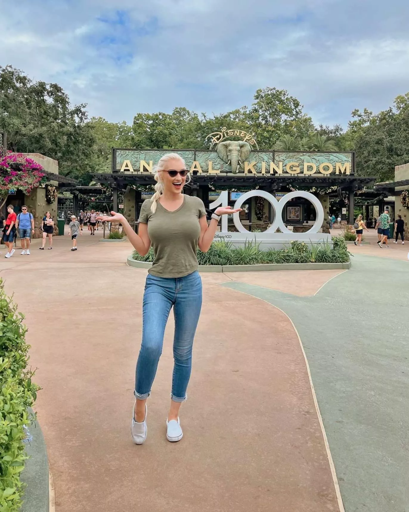 Busty at Disneyland posted by Matthew1889