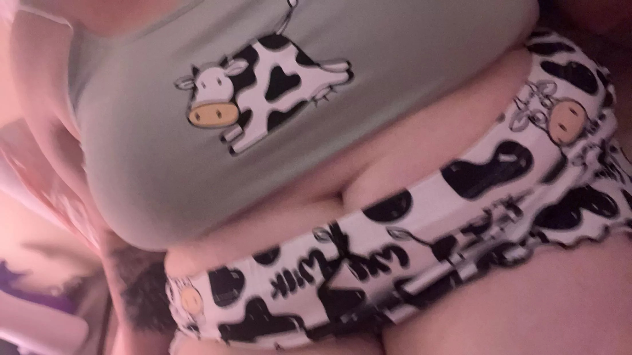 can’t sleep :(  posted by beaniiebaby