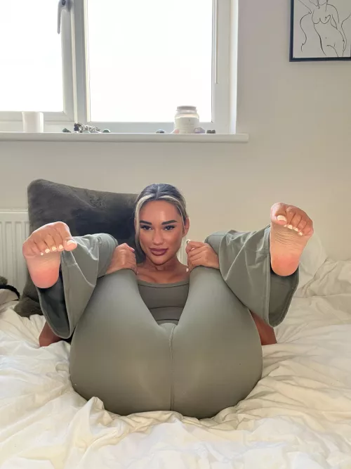 Caught my boss leaking over me in my work outfit today by WorldlinessOk7796