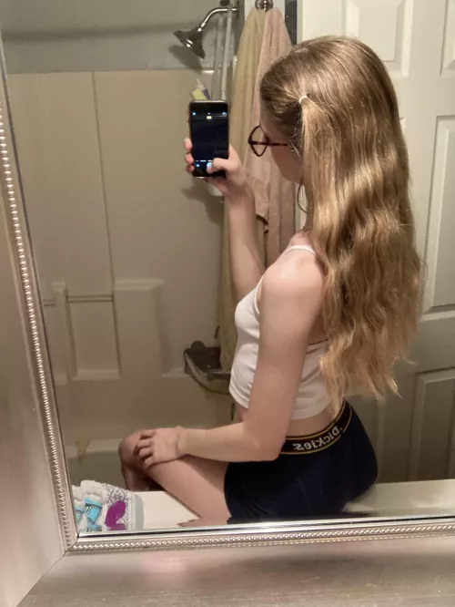 Considering cutting it short I’m not sure tho by Queefqueen67