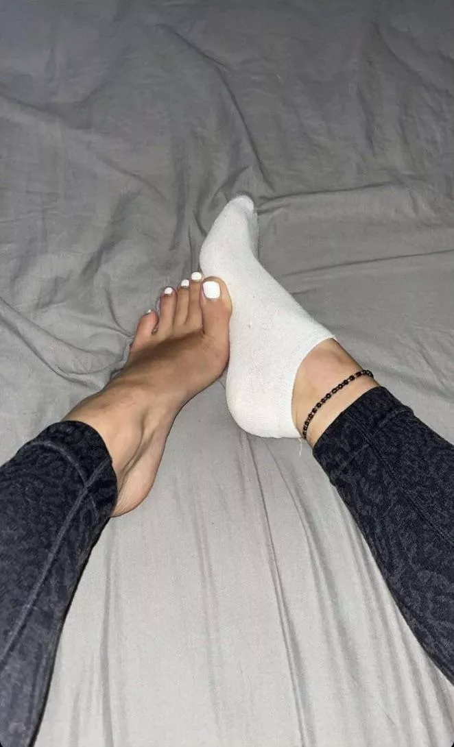 Do you prefer them on or off?! posted by pm_me_feet_picts