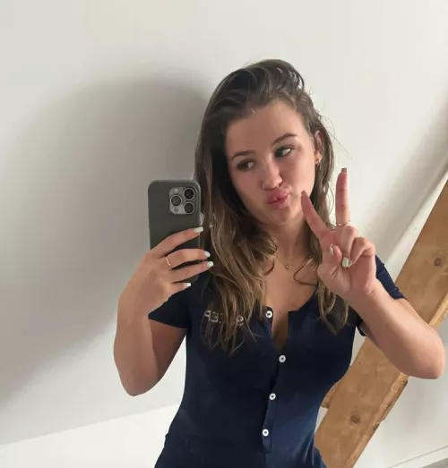 Does Nblue look good on me? by PainfullyBori