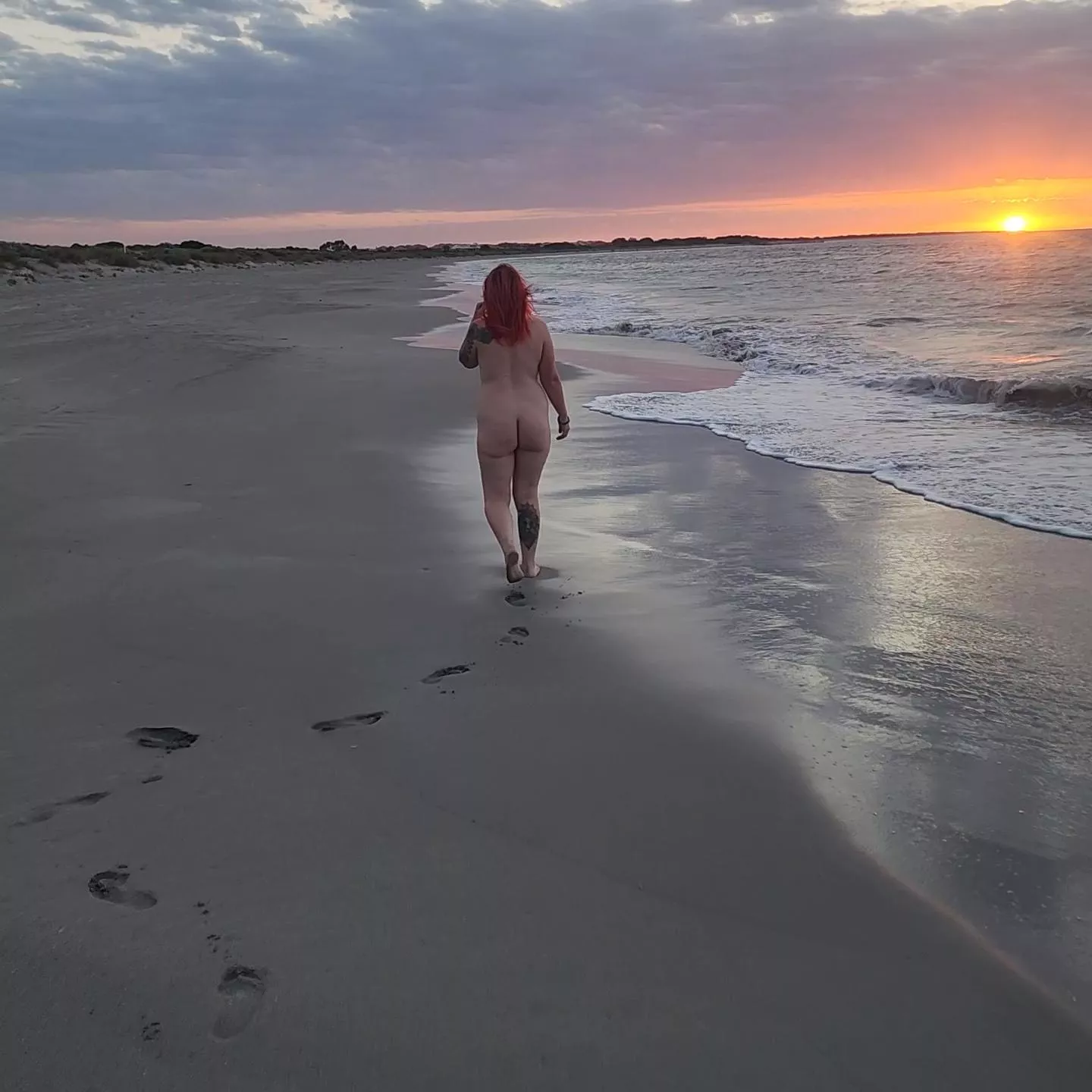 F 32 5'9 145 posted by sheswet-heshard