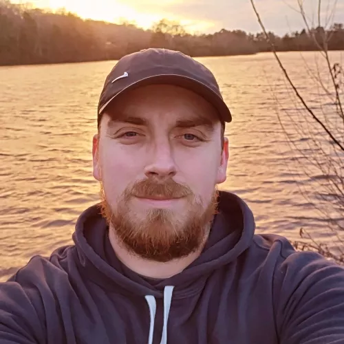 From back in January whilst pike fishing! Dms are open as I'm str8 curious to top  by zombiekiller9444