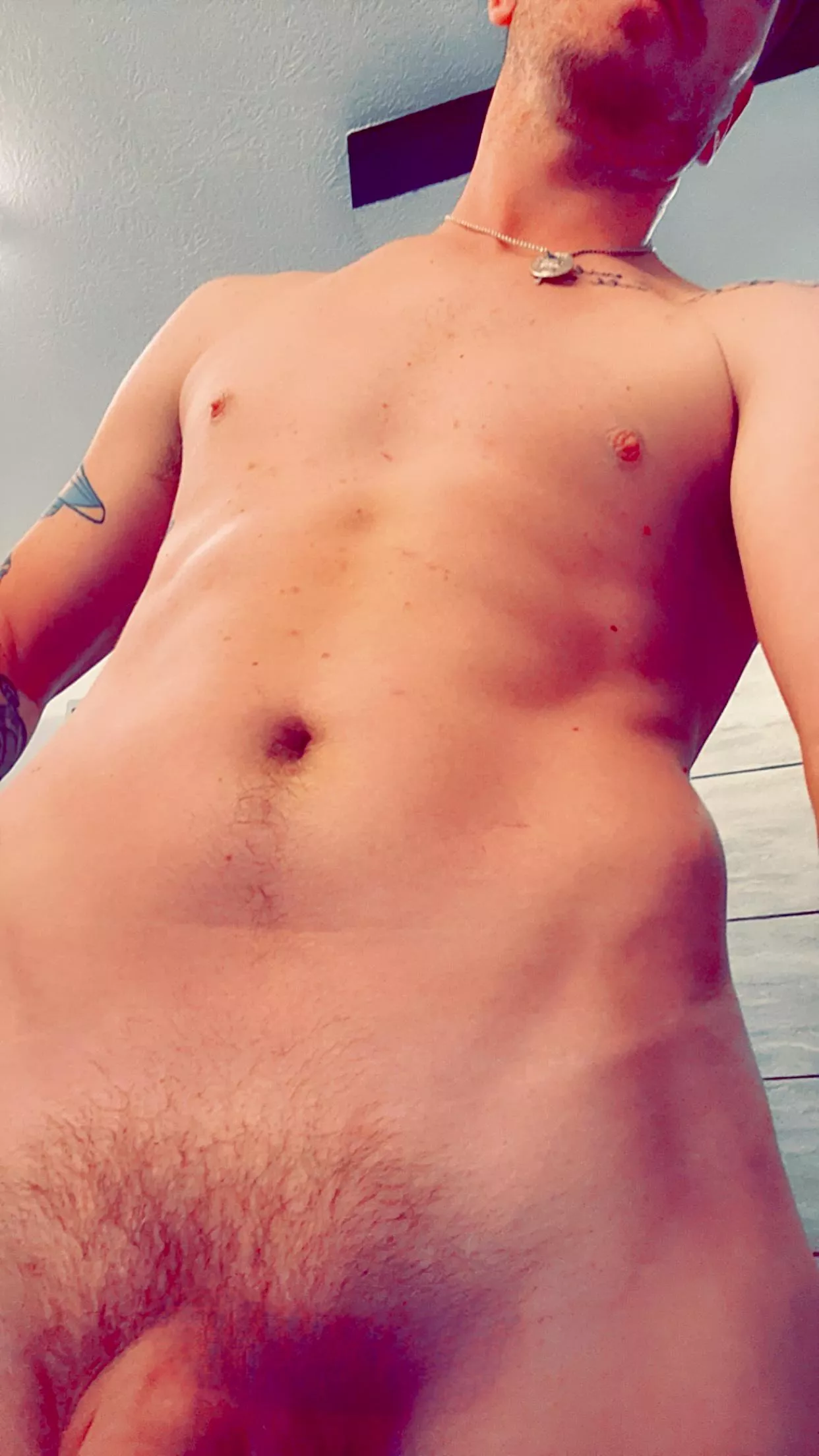 Happy Friday!  posted by ur-daddy_x