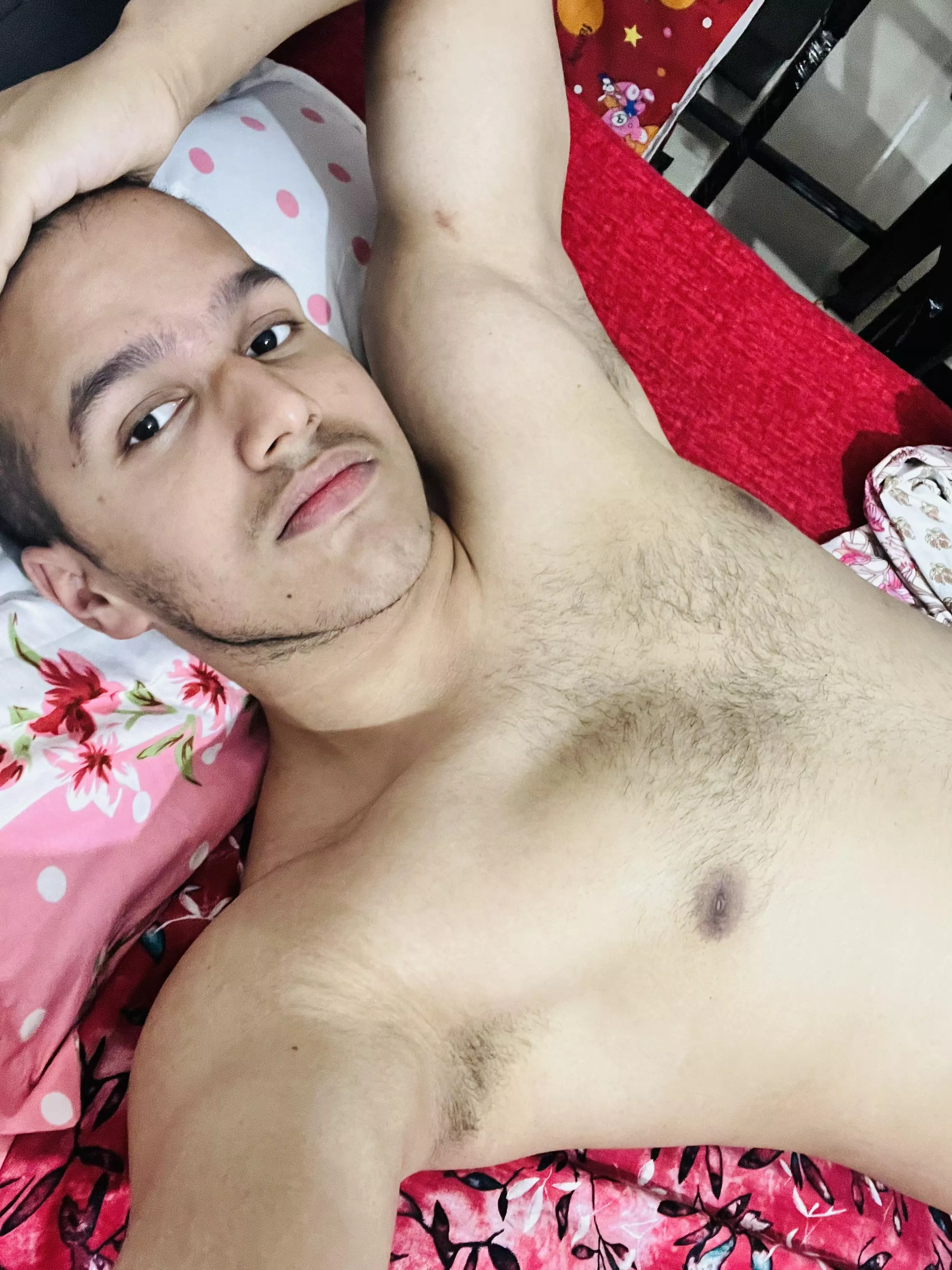 Hey it's me again! Thoughts on the pose? posted by NewPlace6