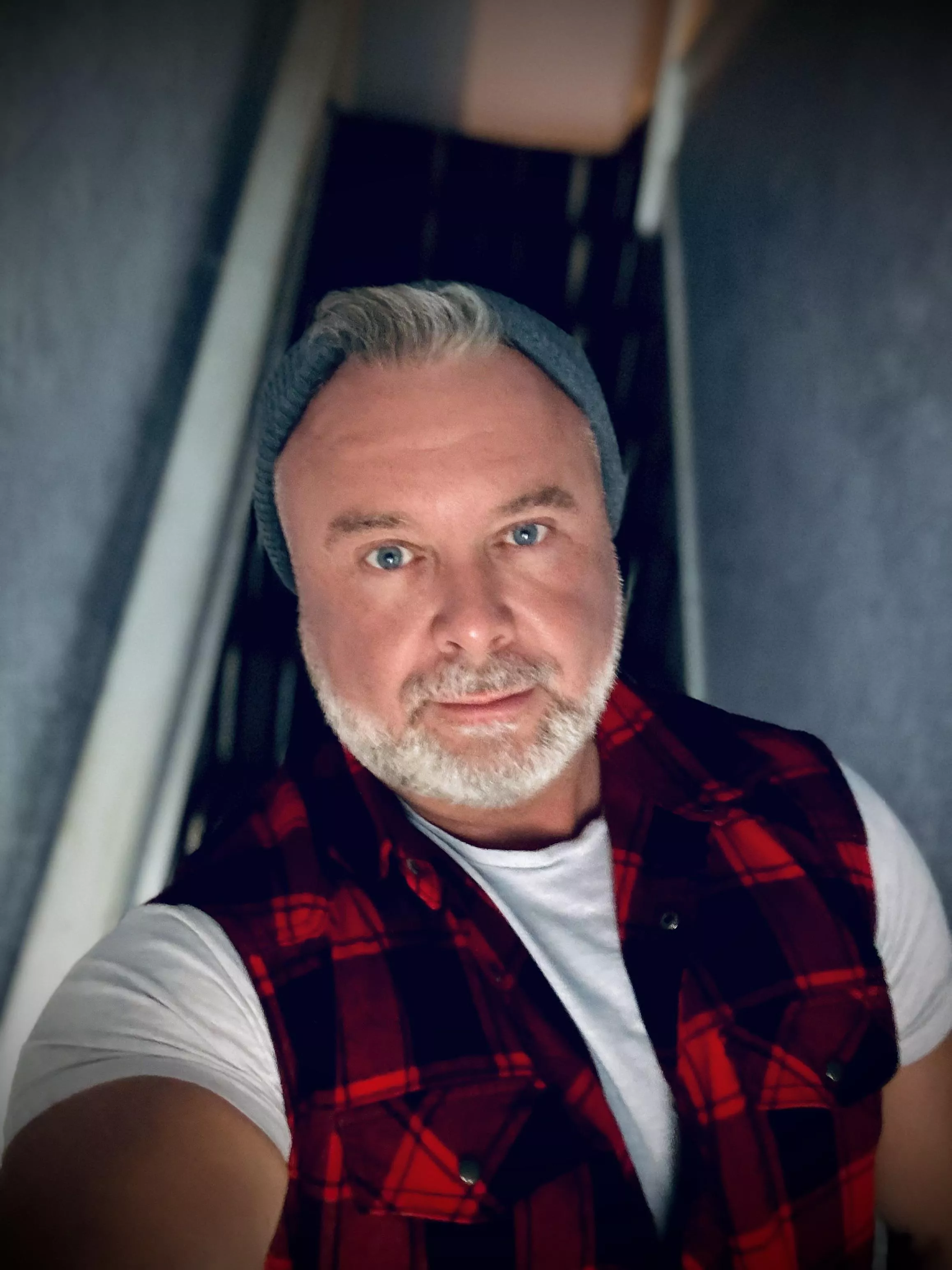 How did you two meet? posted by eatmeat2016