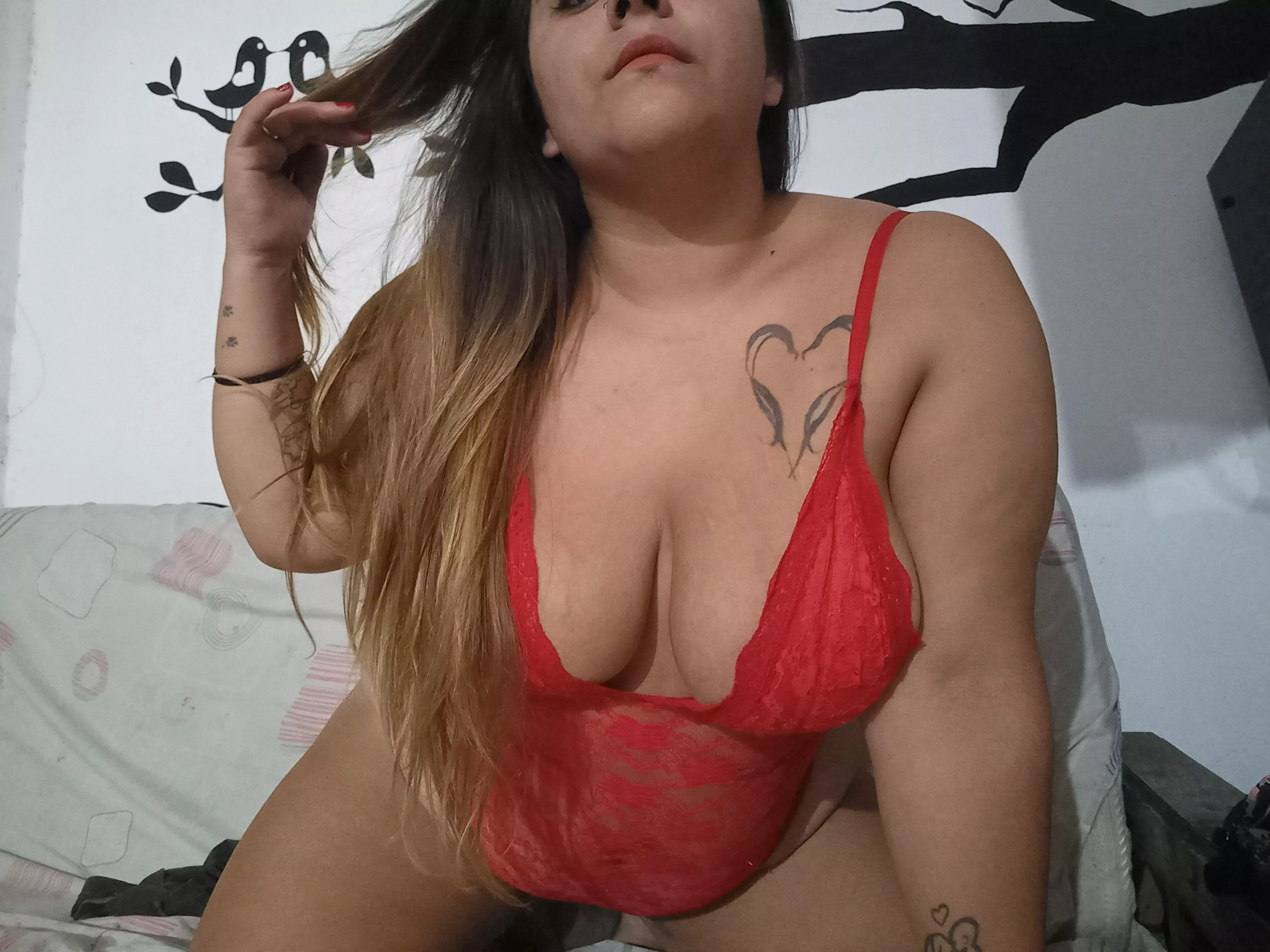 I just got this new lingerie and feel sexy with it!❤️ posted by Sweetmagii