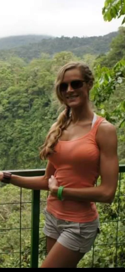 I see those lines by zerxesthegreat420