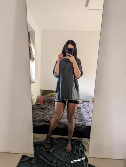 I'm going to invite you to my bedroom  by mikomiaumiau