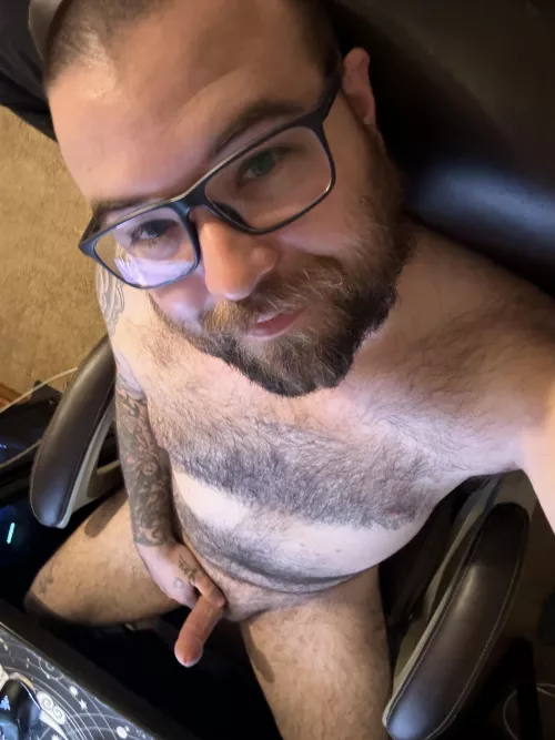 I’ve been feeling like ass lately. Lend me yours? by SourBrapple